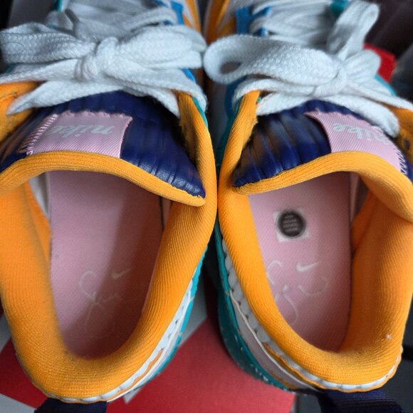 Serena Williams Dunks - Picture 6 of 8